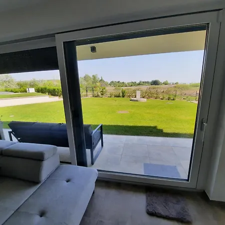 Coastline Balaton Apartment Alsoors